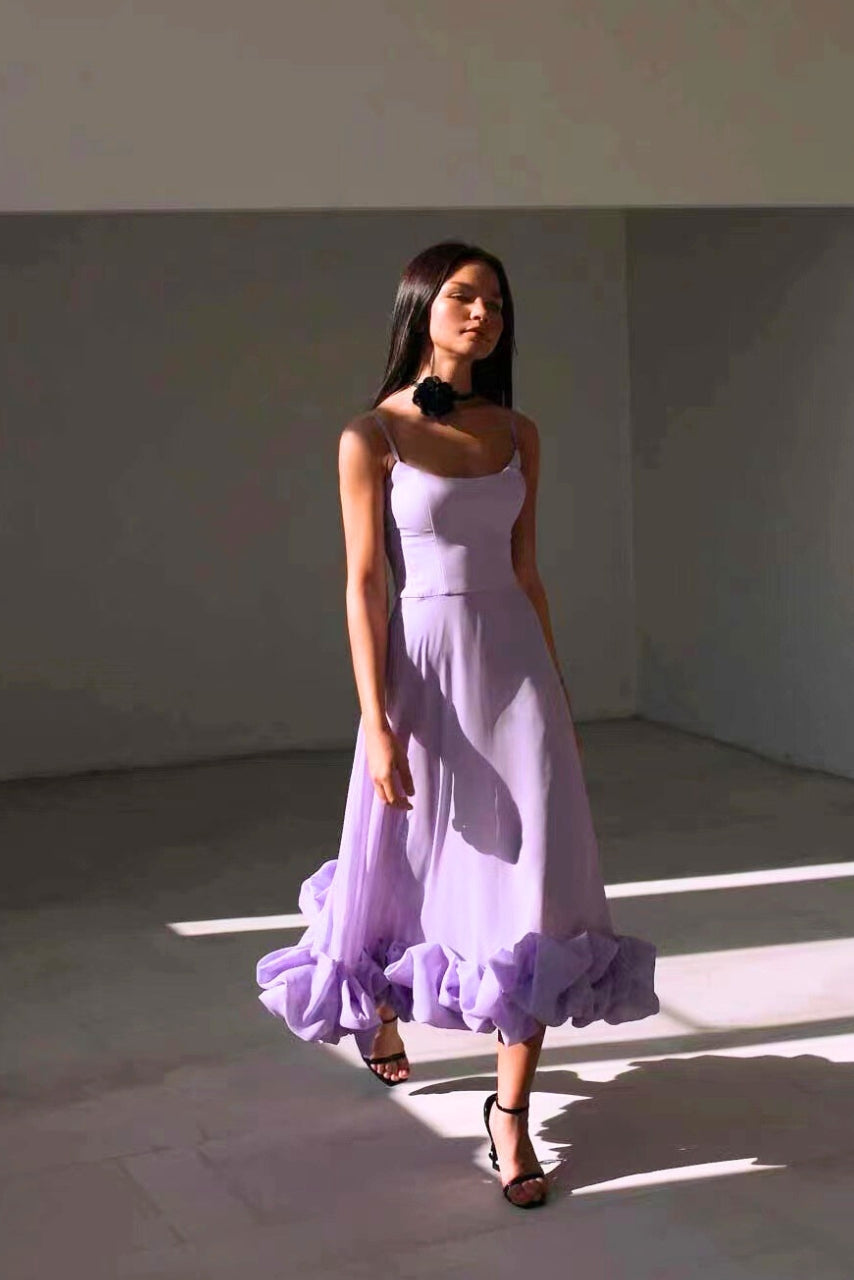 CELINE | ELEGANT FLÖDANDE KLÄNNING